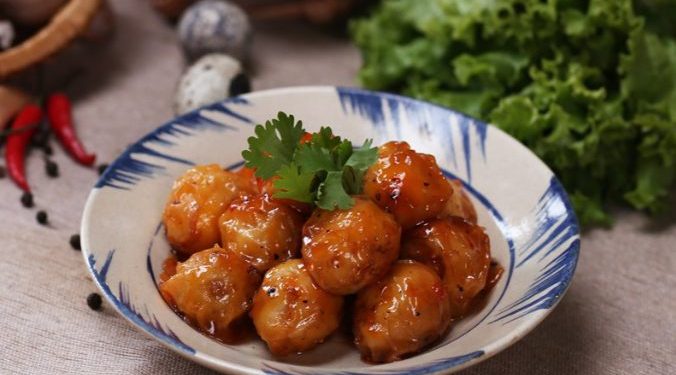 2 Cách làm trứng cút chiên nước mắm thơm ngon, lạ miệng 