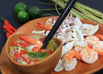 Cách làm nước chấm hải sản kiểu thái