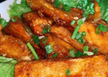 cá hồi chiên nước mắm