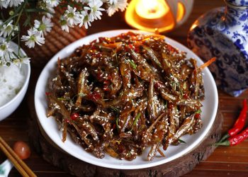 Công thức 2: Khô cá cơm chiên nước mắm