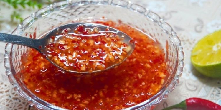 Cách làm nước mắm ăn bún thịt nướng với dứa 