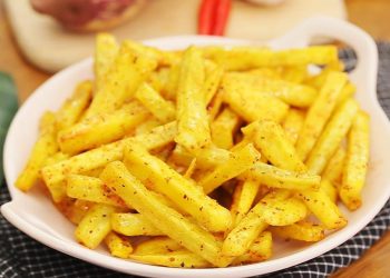 Khoai lang chiên nước mắm cay mặn